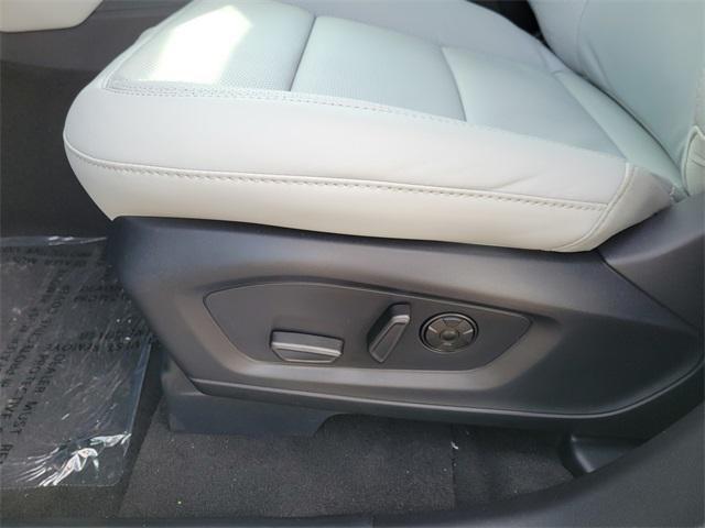new 2025 Ford Explorer car, priced at $58,907