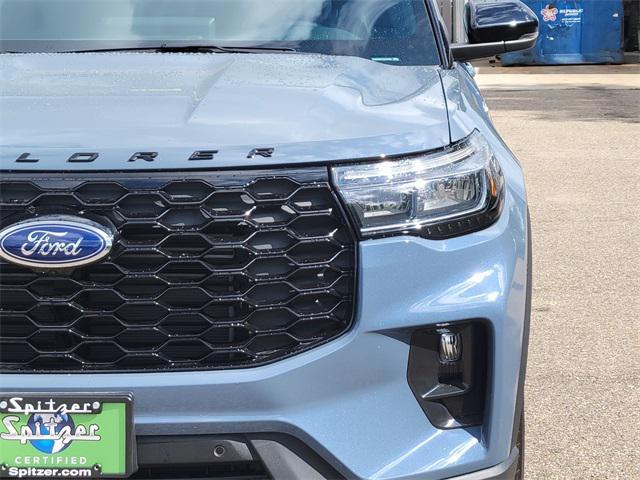 used 2025 Ford Explorer car, priced at $46,198