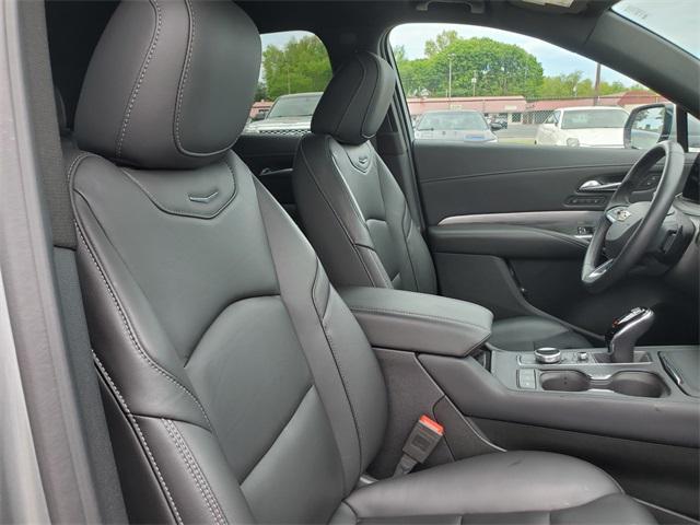 used 2024 Cadillac XT4 car, priced at $38,200