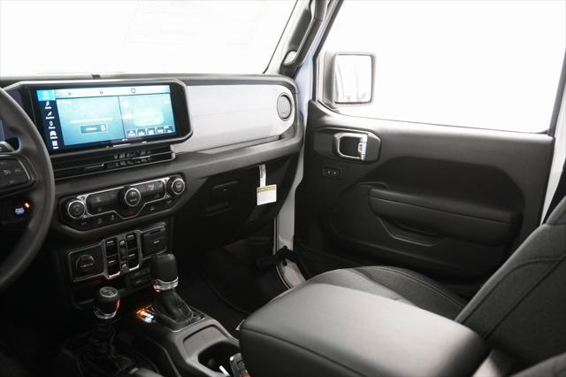 new 2025 Jeep Gladiator car, priced at $45,135