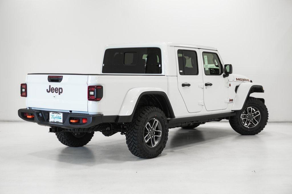 new 2025 Jeep Gladiator car, priced at $50,609