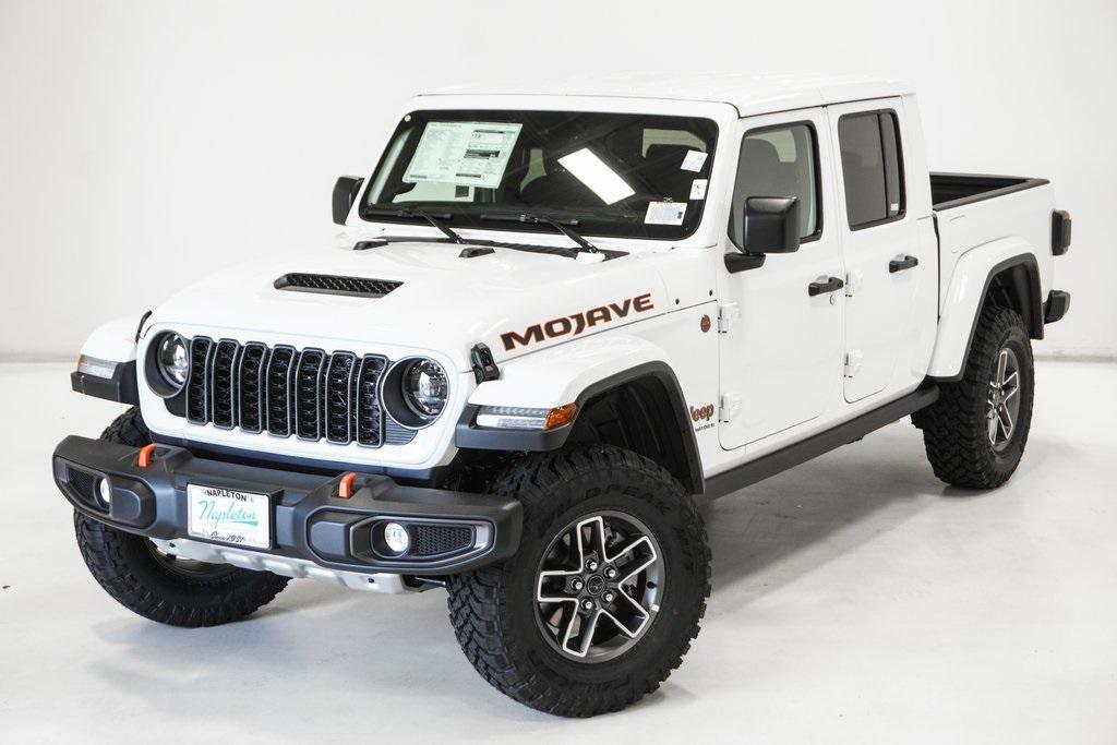 new 2025 Jeep Gladiator car, priced at $50,609
