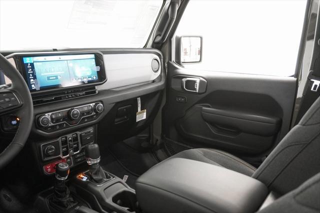 new 2025 Jeep Gladiator car, priced at $48,732