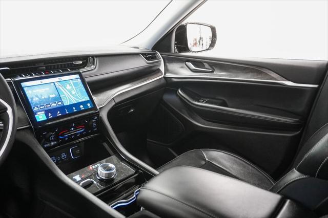 used 2023 Jeep Grand Cherokee car, priced at $35,495