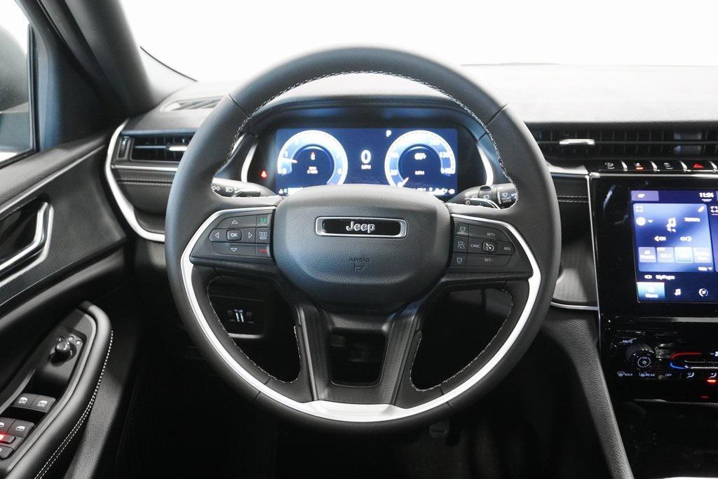 new 2025 Jeep Grand Cherokee car, priced at $35,943