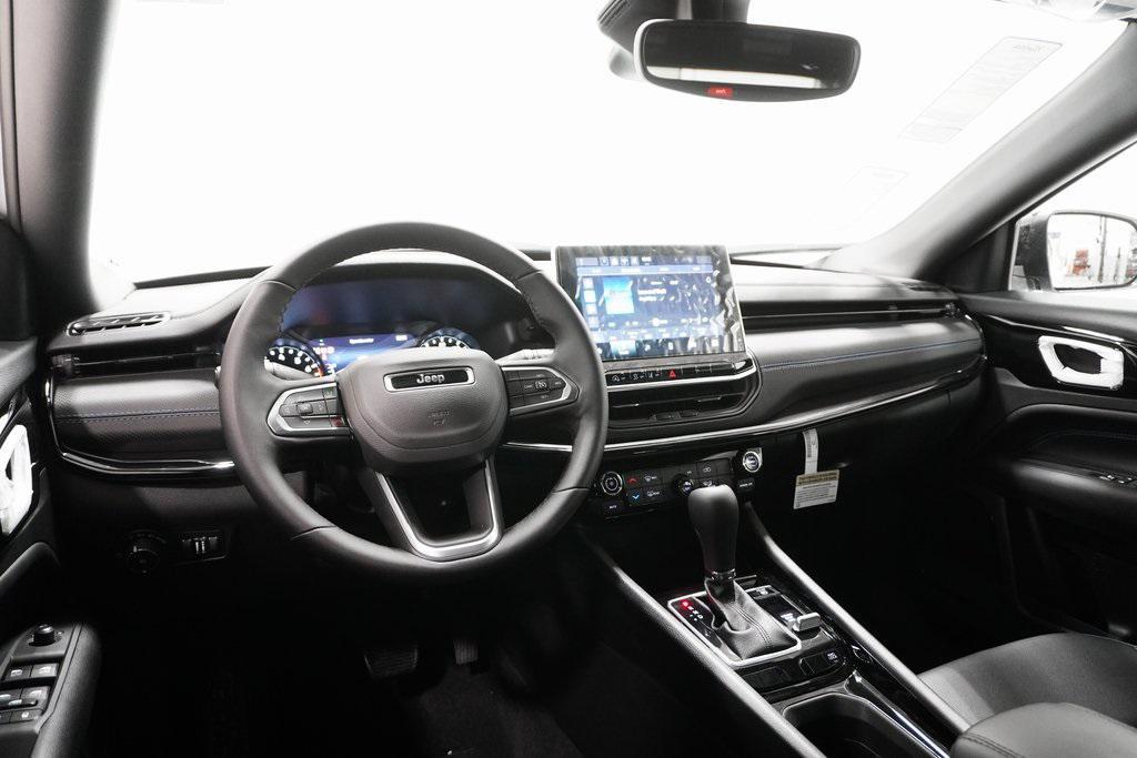 new 2026 Jeep Compass car, priced at $31,612