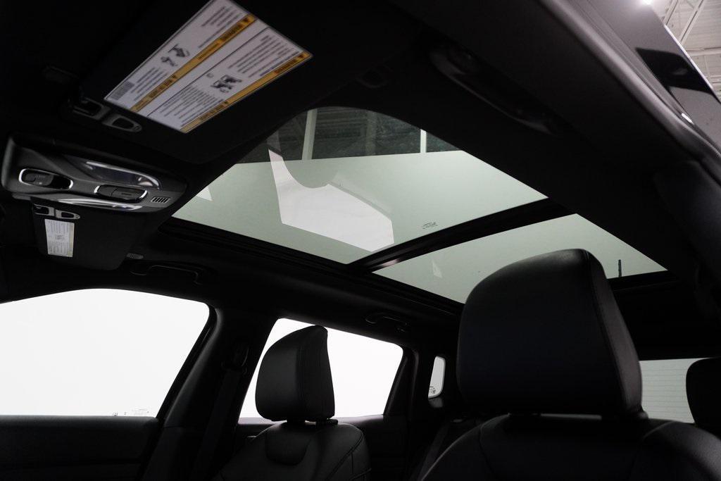 new 2026 Jeep Compass car, priced at $31,612