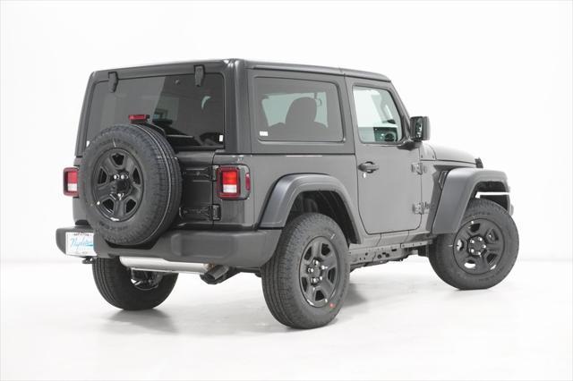 new 2025 Jeep Wrangler car, priced at $33,181