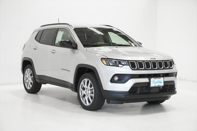 new 2024 Jeep Compass car, priced at $27,806