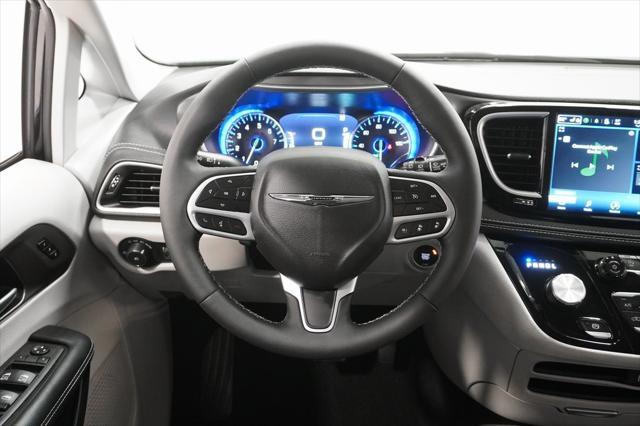 new 2024 Chrysler Pacifica car, priced at $32,787