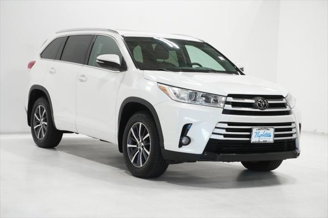 used 2017 Toyota Highlander car, priced at $21,495