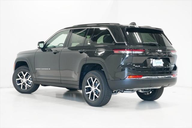 new 2025 Jeep Grand Cherokee car, priced at $44,795