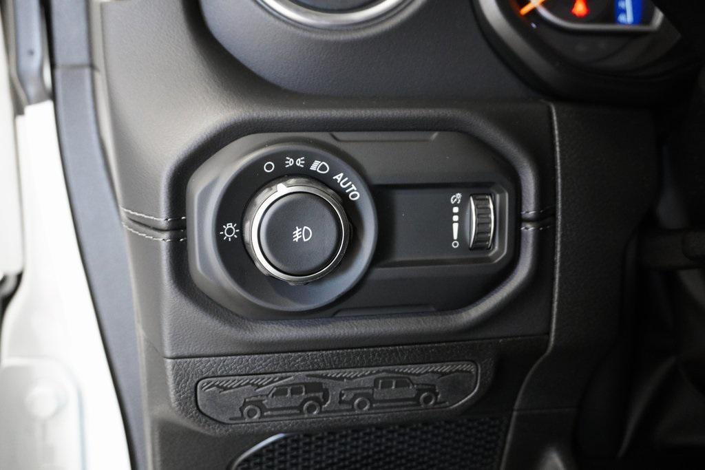 new 2025 Jeep Wrangler car, priced at $46,991