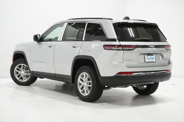 new 2024 Jeep Grand Cherokee car, priced at $37,000