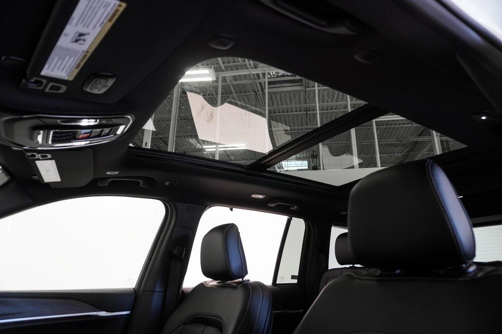 new 2025 Jeep Grand Cherokee car, priced at $52,357
