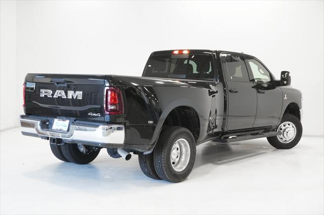 new 2025 Ram 3500 car, priced at $68,684