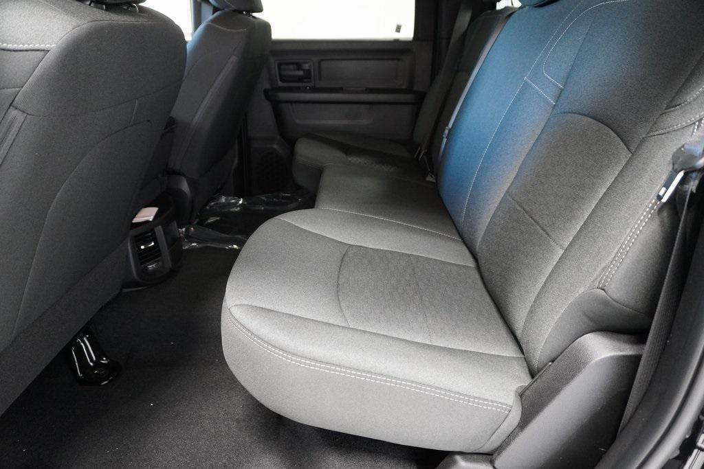 new 2025 Ram 3500 car, priced at $67,684