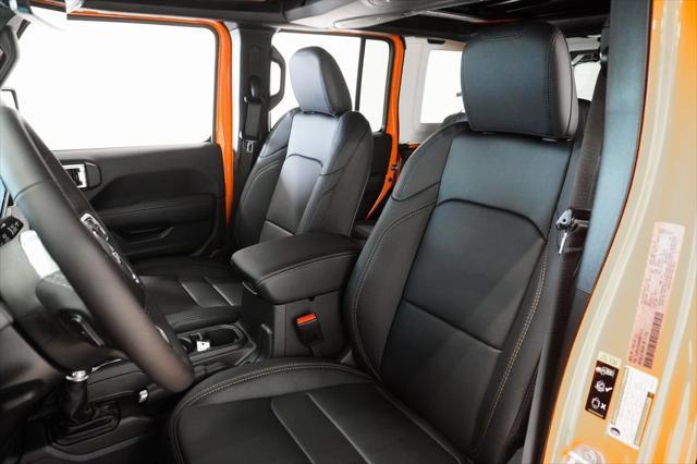 new 2025 Jeep Wrangler car, priced at $53,925