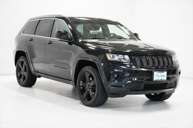 used 2015 Jeep Grand Cherokee car, priced at $13,995