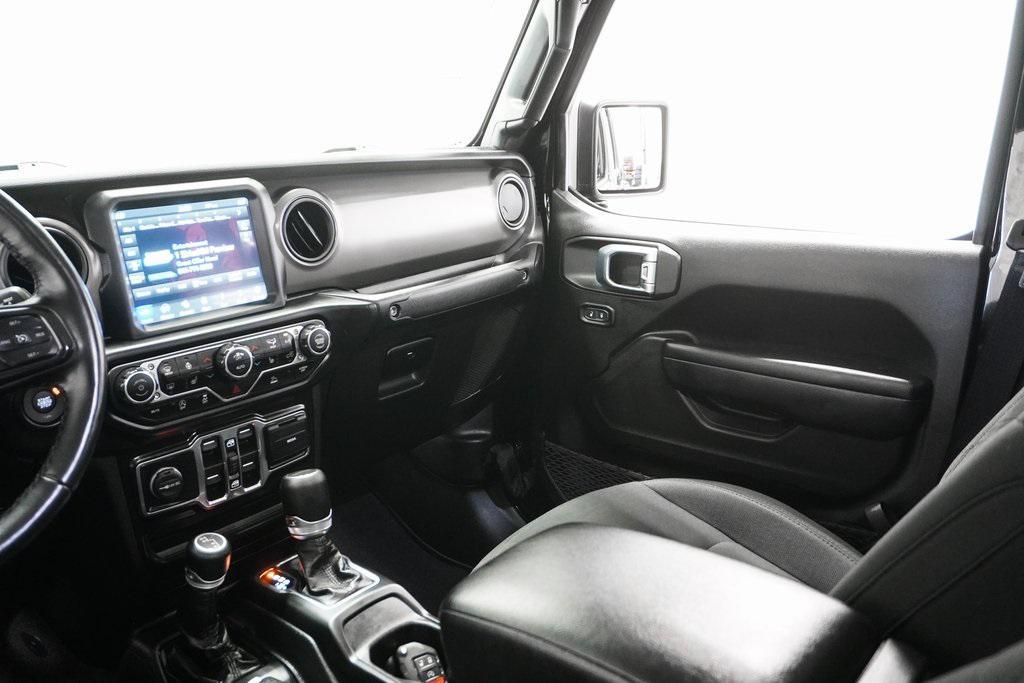 used 2022 Jeep Gladiator car, priced at $30,595