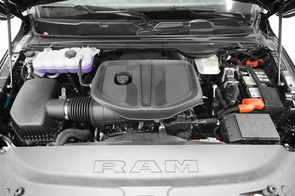 new 2025 Ram 1500 car, priced at $57,997