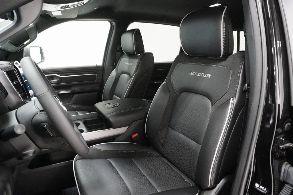new 2025 Ram 1500 car, priced at $57,997