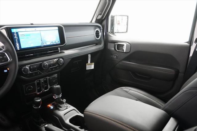 new 2025 Jeep Wrangler car, priced at $55,922