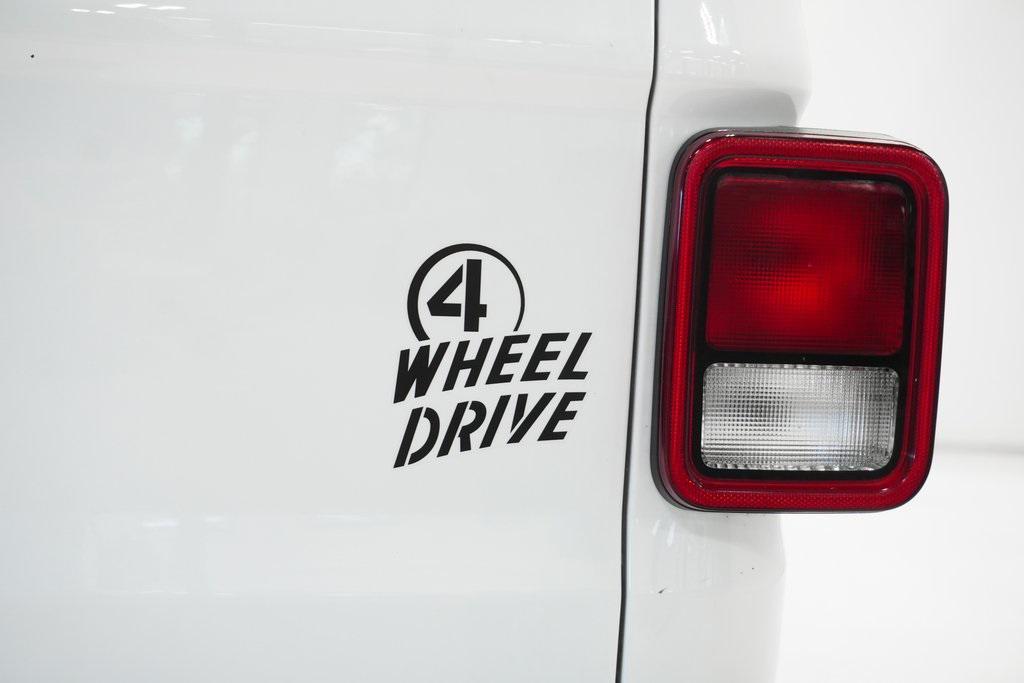 used 2021 Jeep Gladiator car, priced at $27,595