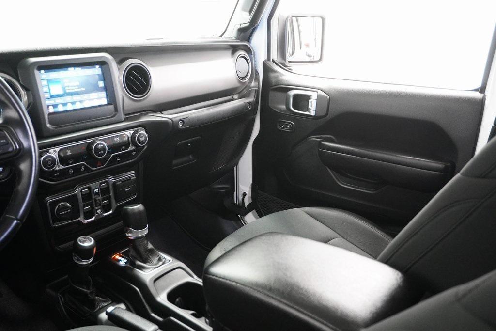 used 2021 Jeep Gladiator car, priced at $27,595