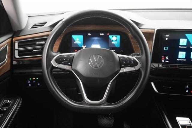 used 2024 Volkswagen Atlas car, priced at $30,995