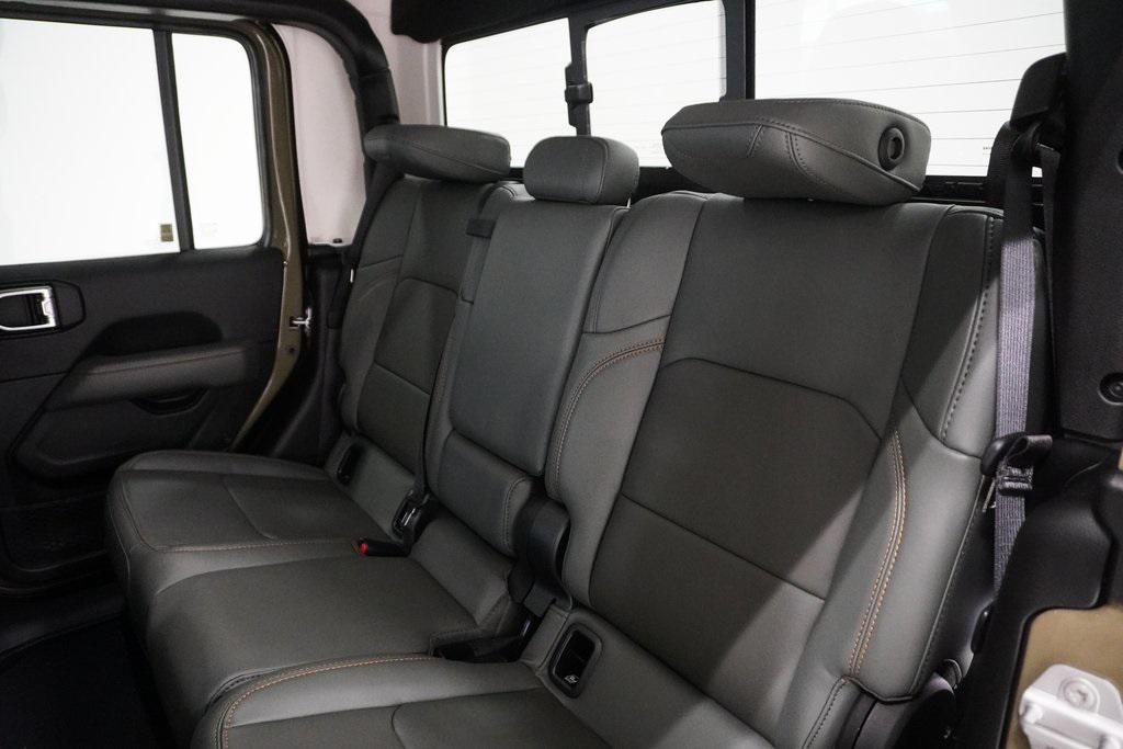 new 2025 Jeep Gladiator car, priced at $49,519