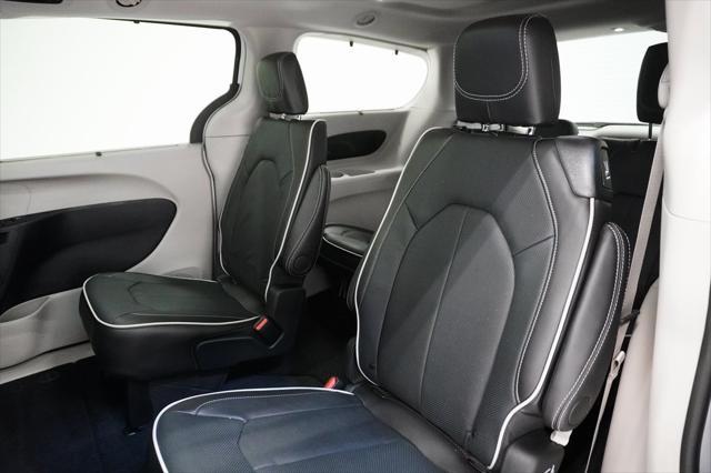 new 2024 Chrysler Pacifica car, priced at $50,448