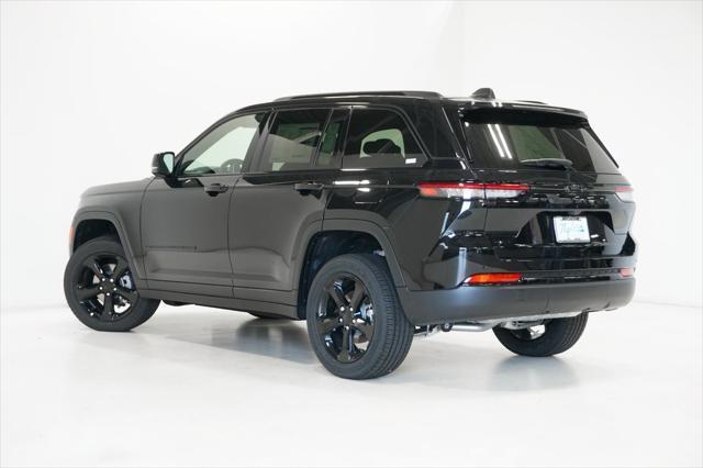 new 2024 Jeep Grand Cherokee car, priced at $39,151