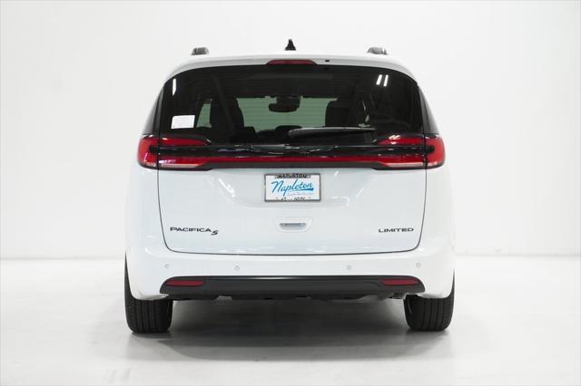 new 2024 Chrysler Pacifica car, priced at $44,970