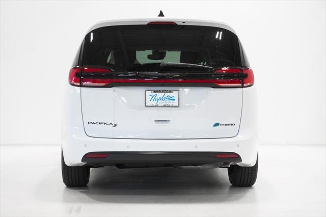 new 2024 Chrysler Pacifica Hybrid car, priced at $50,446
