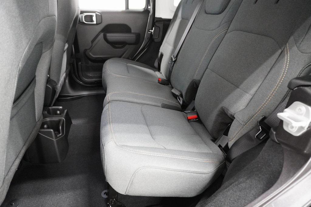 new 2025 Jeep Wrangler car, priced at $42,651