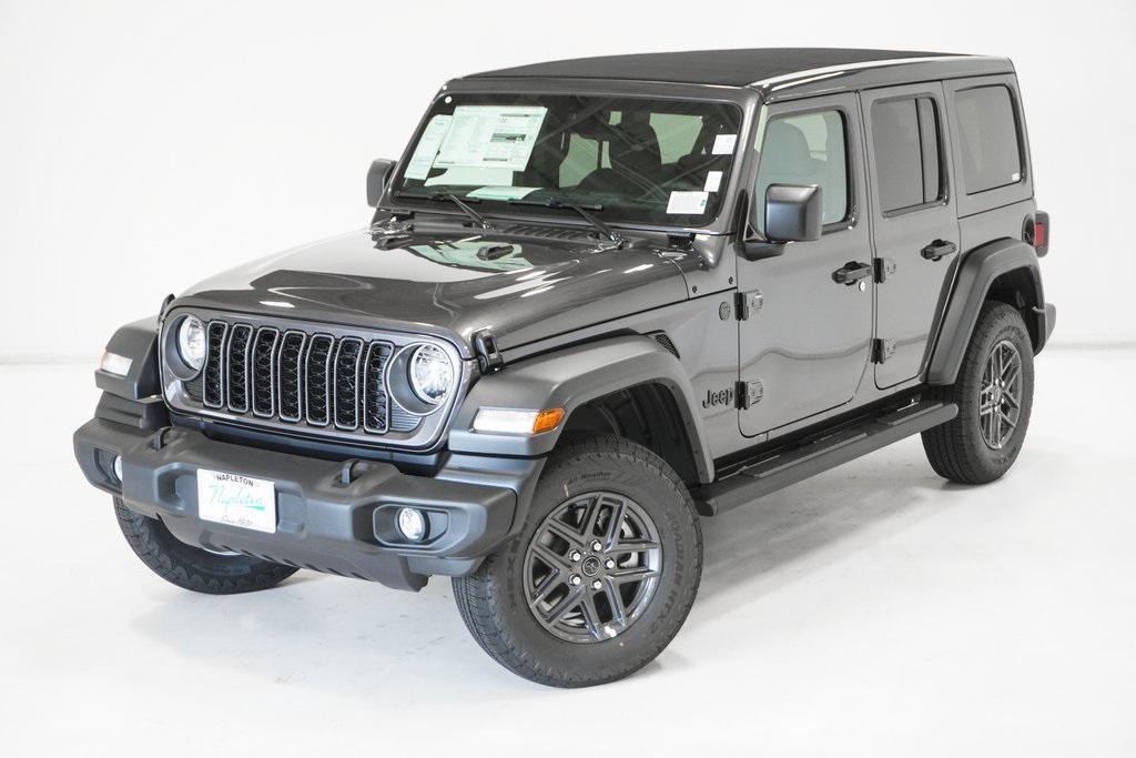 new 2025 Jeep Wrangler car, priced at $42,651