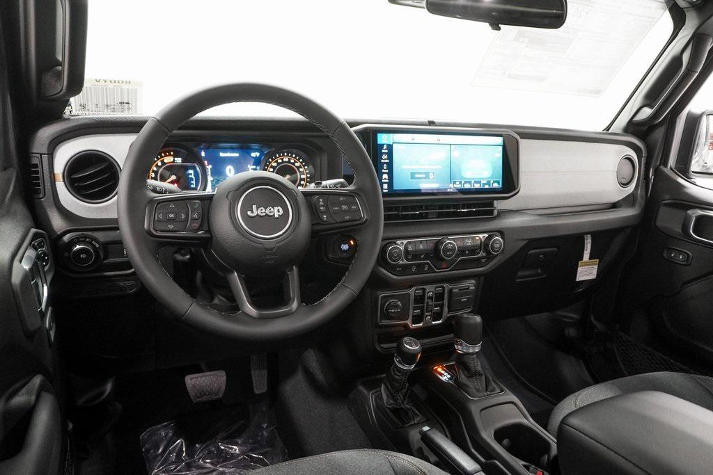 new 2025 Jeep Wrangler car, priced at $42,651