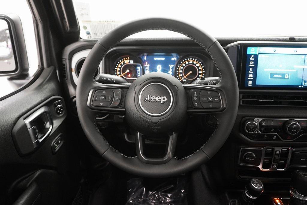new 2025 Jeep Wrangler car, priced at $42,651