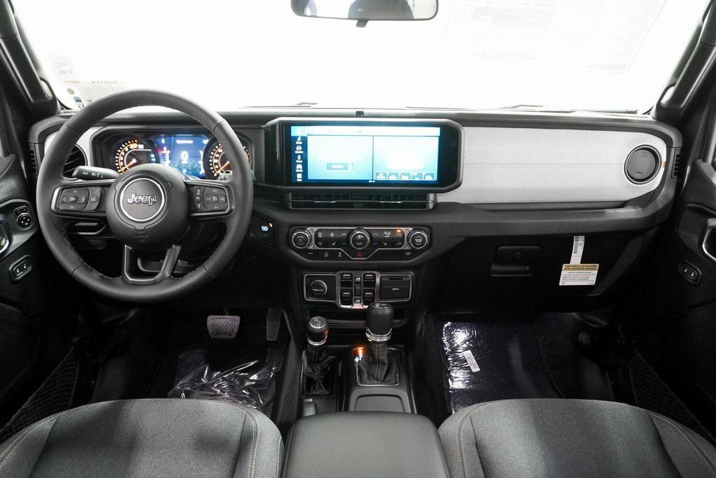 new 2025 Jeep Wrangler car, priced at $42,651