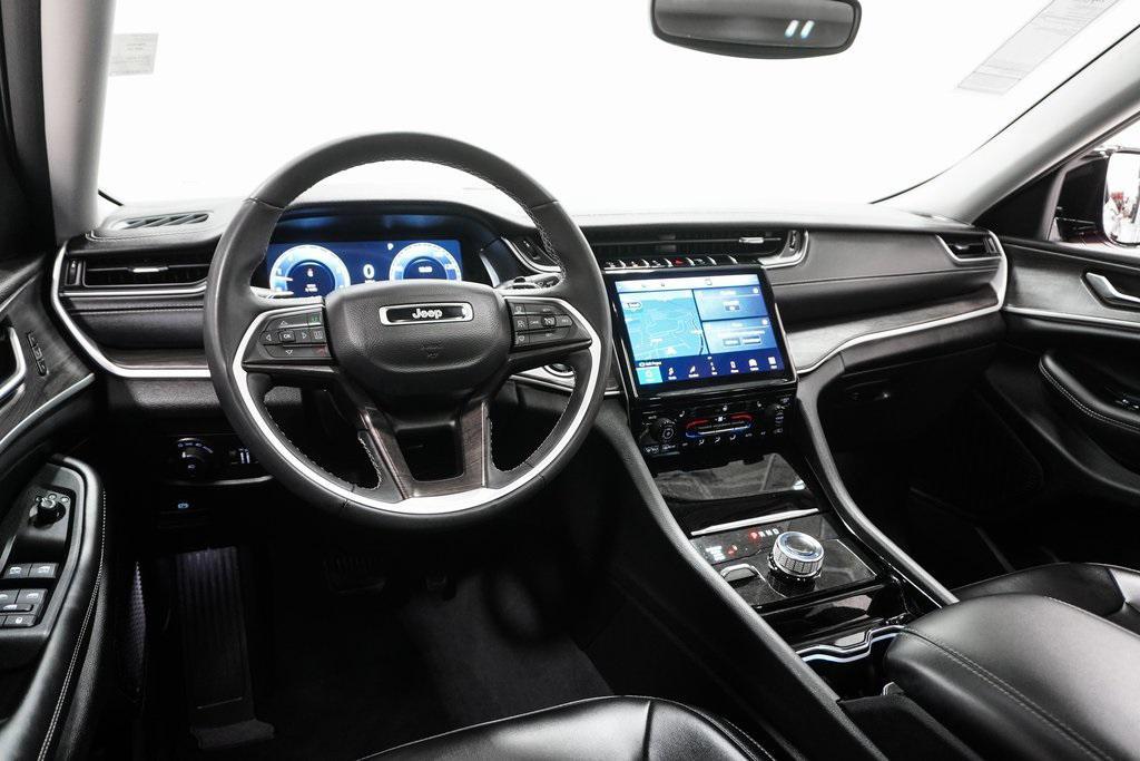 used 2023 Jeep Grand Cherokee car, priced at $32,595