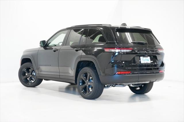 new 2025 Jeep Grand Cherokee car, priced at $47,602