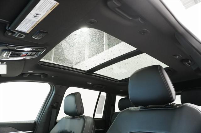new 2025 Jeep Grand Cherokee car, priced at $47,602