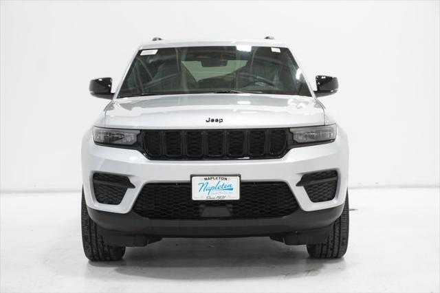 new 2025 Jeep Grand Cherokee car, priced at $40,858