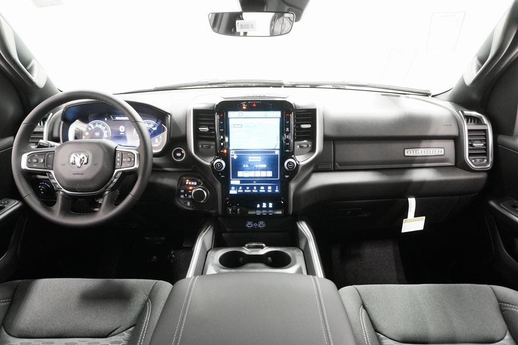 new 2025 Ram 1500 car, priced at $59,880