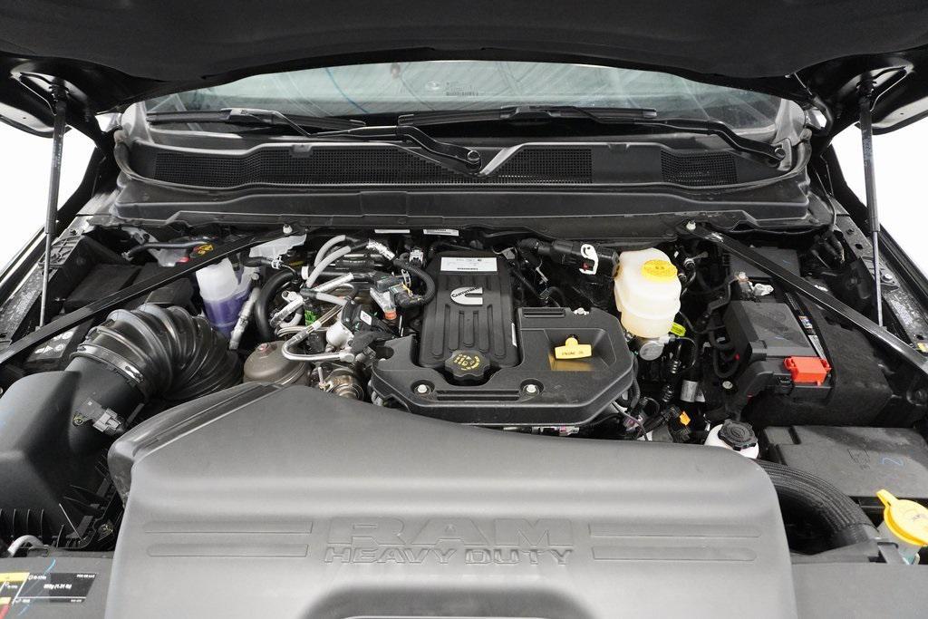 new 2025 Ram 3500 car, priced at $67,684