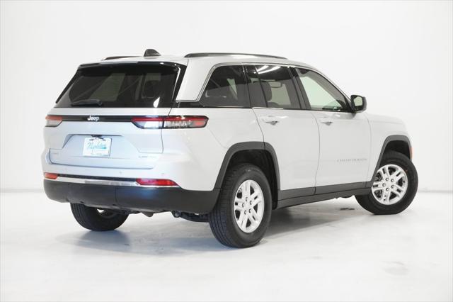 used 2024 Jeep Grand Cherokee car, priced at $27,495