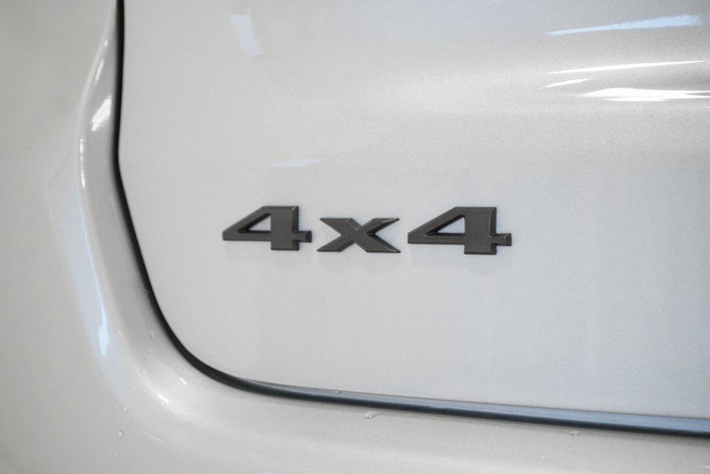 new 2025 Jeep Compass car, priced at $29,990