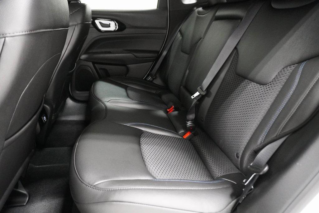 new 2025 Jeep Compass car, priced at $29,990