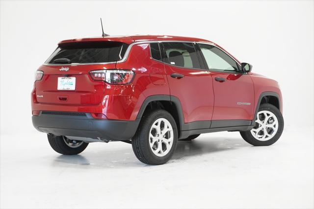 new 2024 Jeep Compass car, priced at $25,000